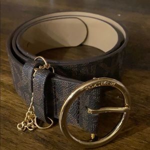 Women’s Michale Kors belt